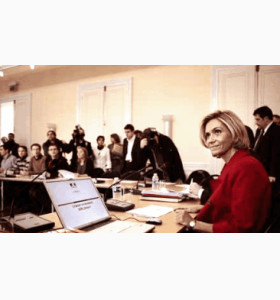 到美国南加州大学继续追随自己兴趣！