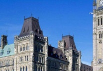 省钱参考：加拿大留学申请费用明细清单_绵阳华通留学