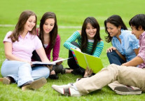 韩国留学：一定要申请奖学金