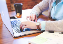 英国计算机科学专业申请要求解析_舟山华通留学