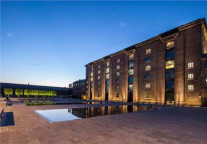 2017年美国部分大学申请政策调整