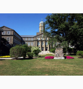 名校毕业大龄女青年，上海华通留学设计低风险方案