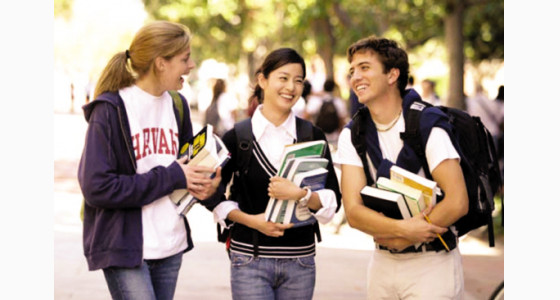 华通陪你羊年搜索留学同伴