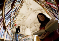 想去韩国留学？各个阶段都可以！