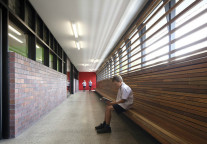 走私立学校，你的经济适用型新加坡留学选择